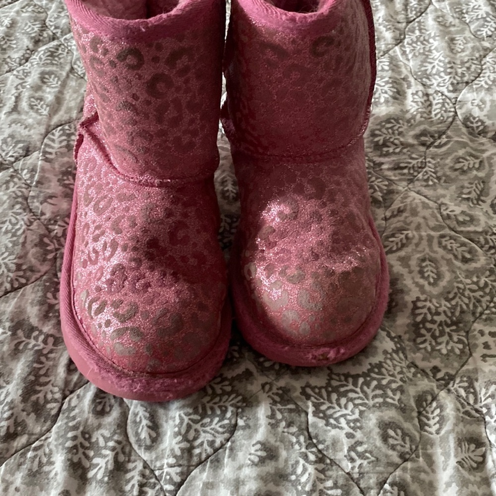 Pink Leopard Uggs